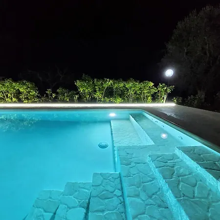 Trullo Vitale Сasa de vacaciones San Michele Salentino